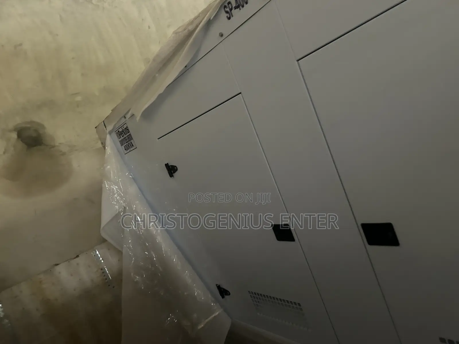 400kva Perkins Soundproof Generator Set