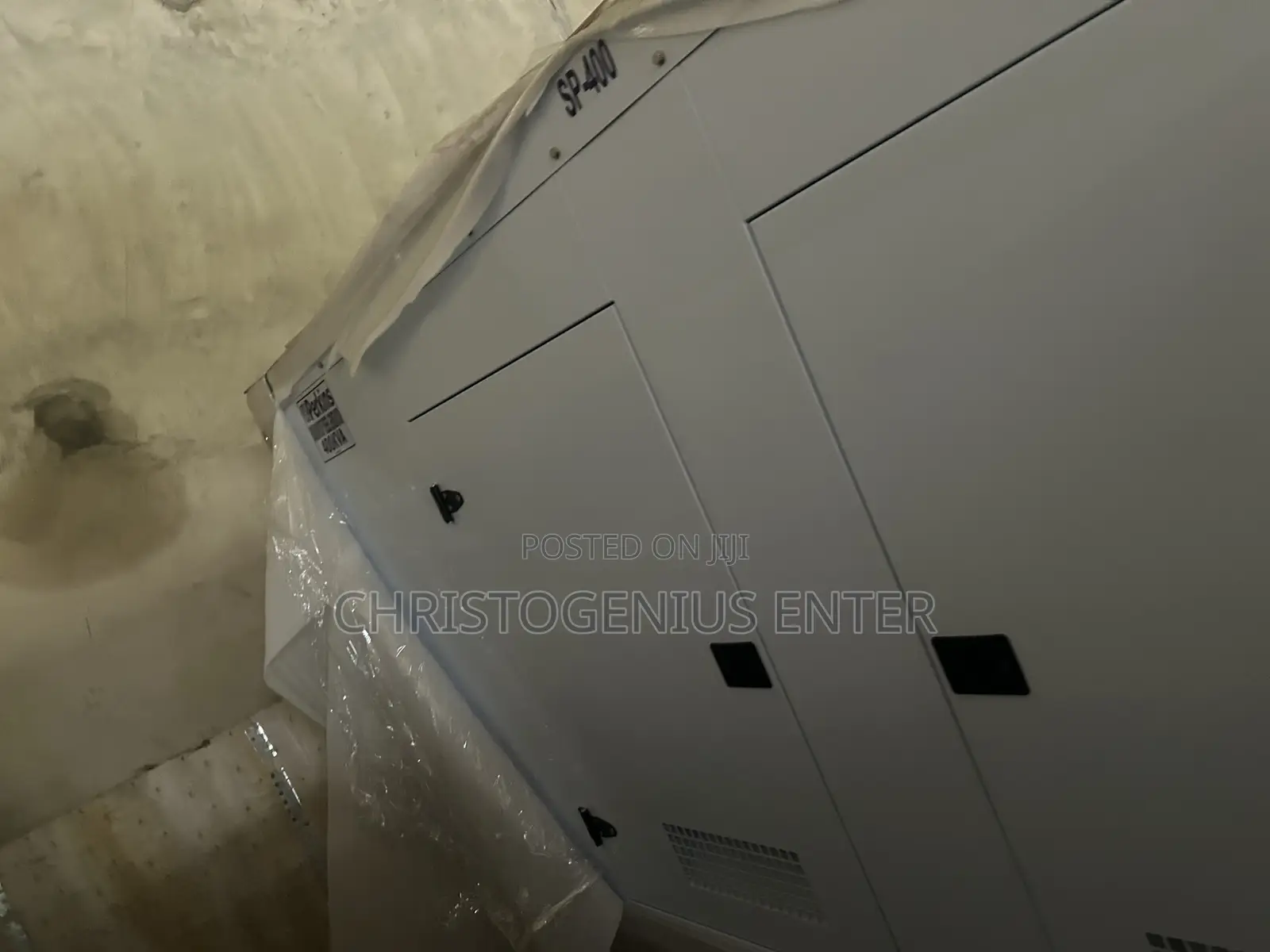 400kva Perkins Soundproof Generator Set