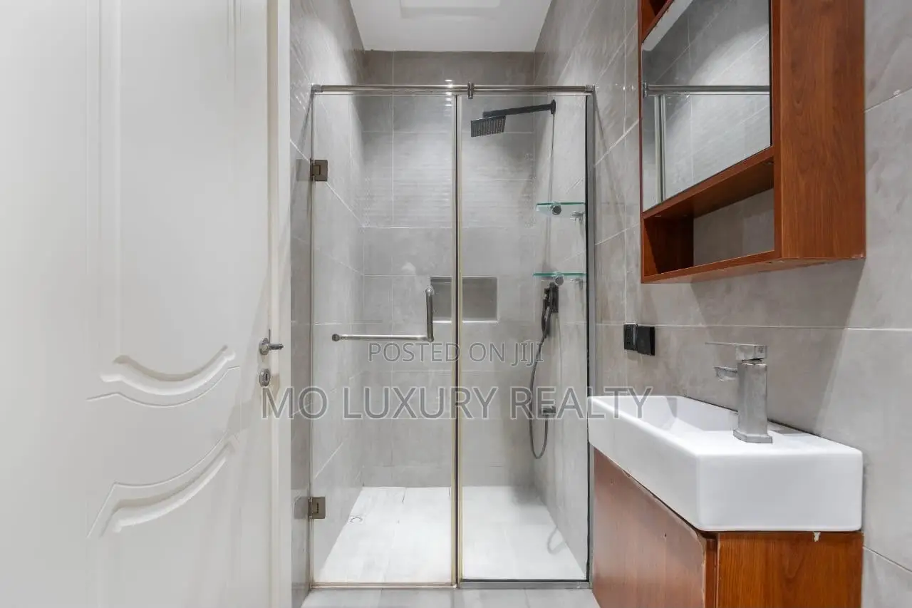 2 Bedroom Water From Apt