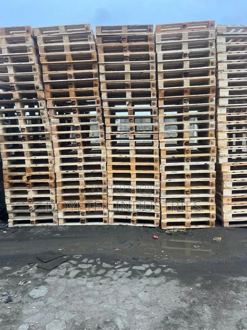 .Solid Wooden Pallet. (120cm X 100cm)
