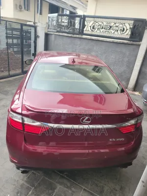 Lexus ES 2014 Red