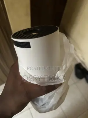 Hy300 Smart Android Projector(Negotiable)
