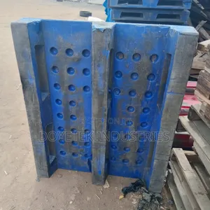 Flat To Heavy-duty Plastic Pallet