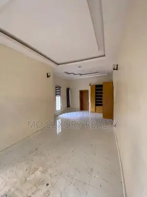 4bdrm Duplex in Ikota for rent