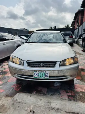 Toyota Camry LE 4dr Sedan (2.2L 4cyl 4A) 2001 Silver