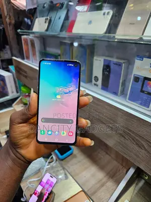 Samsung Galaxy S10e 128 GB White