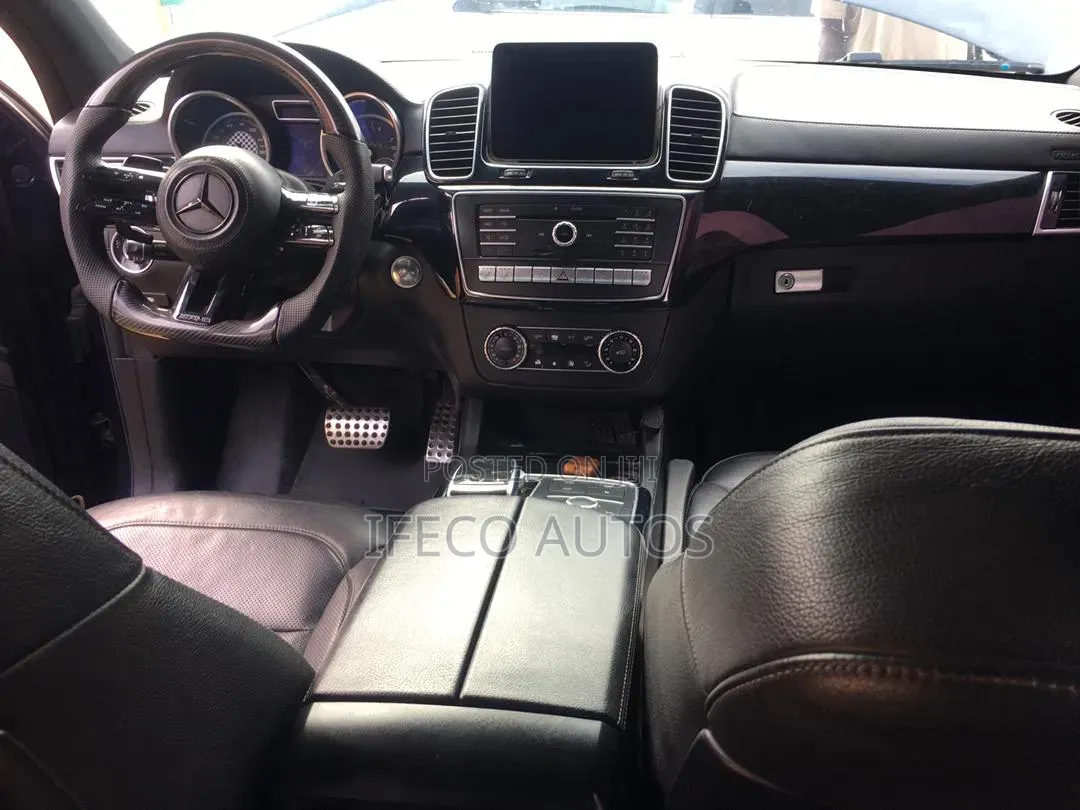Mercedes-Benz GLE-Class 2016 Blue