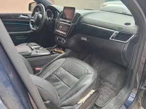 Mercedes-Benz GLE-Class 2016 Blue