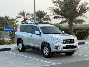 Toyota Land Cruiser Prado 2010 Silver