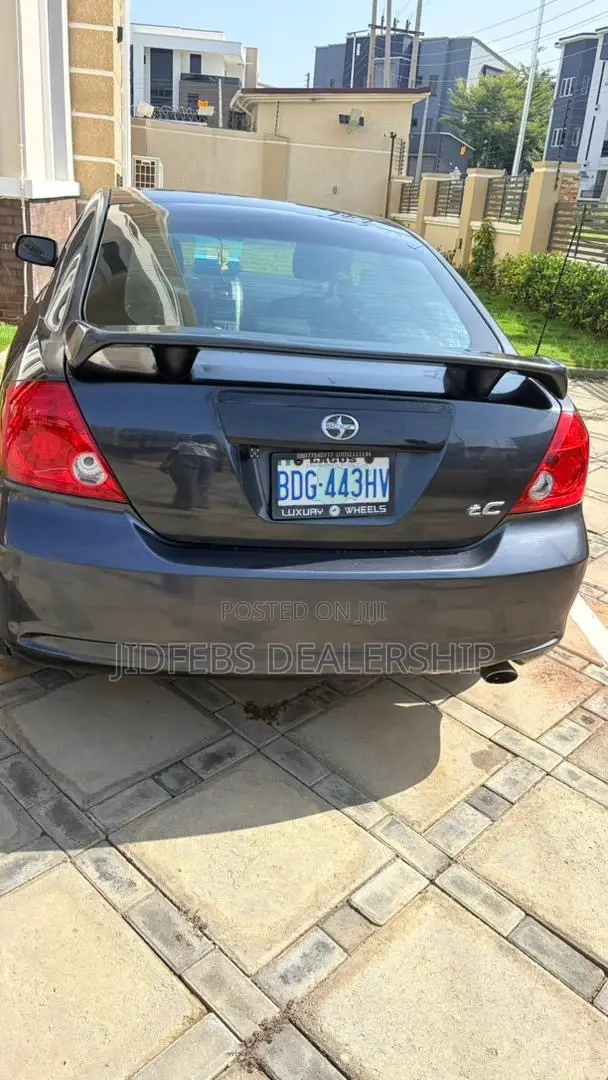 Scion tC Base 2007 Blue