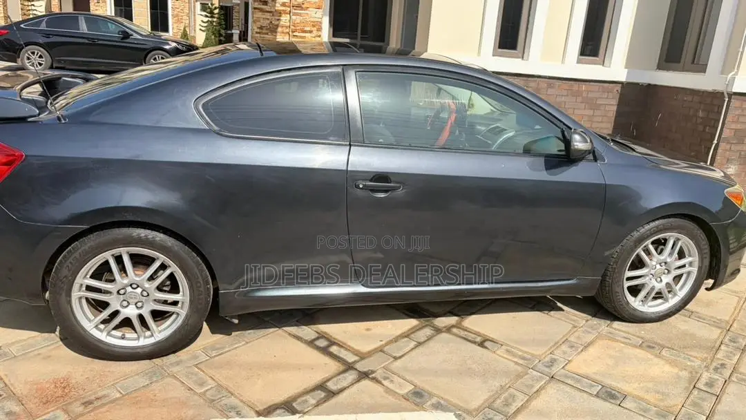 Scion tC Base 2007 Blue