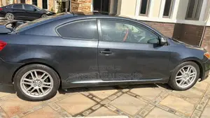 Scion tC Base 2007 Blue