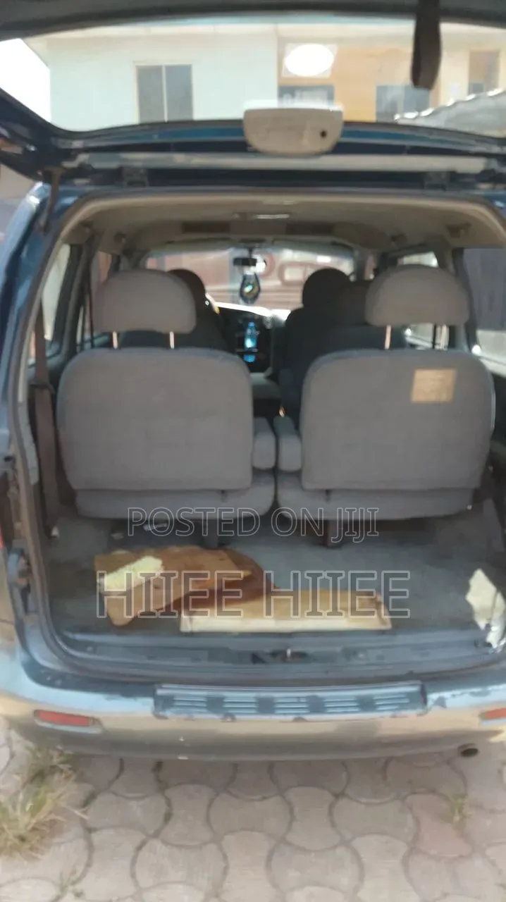 Hyundai Starex 2005 Blue