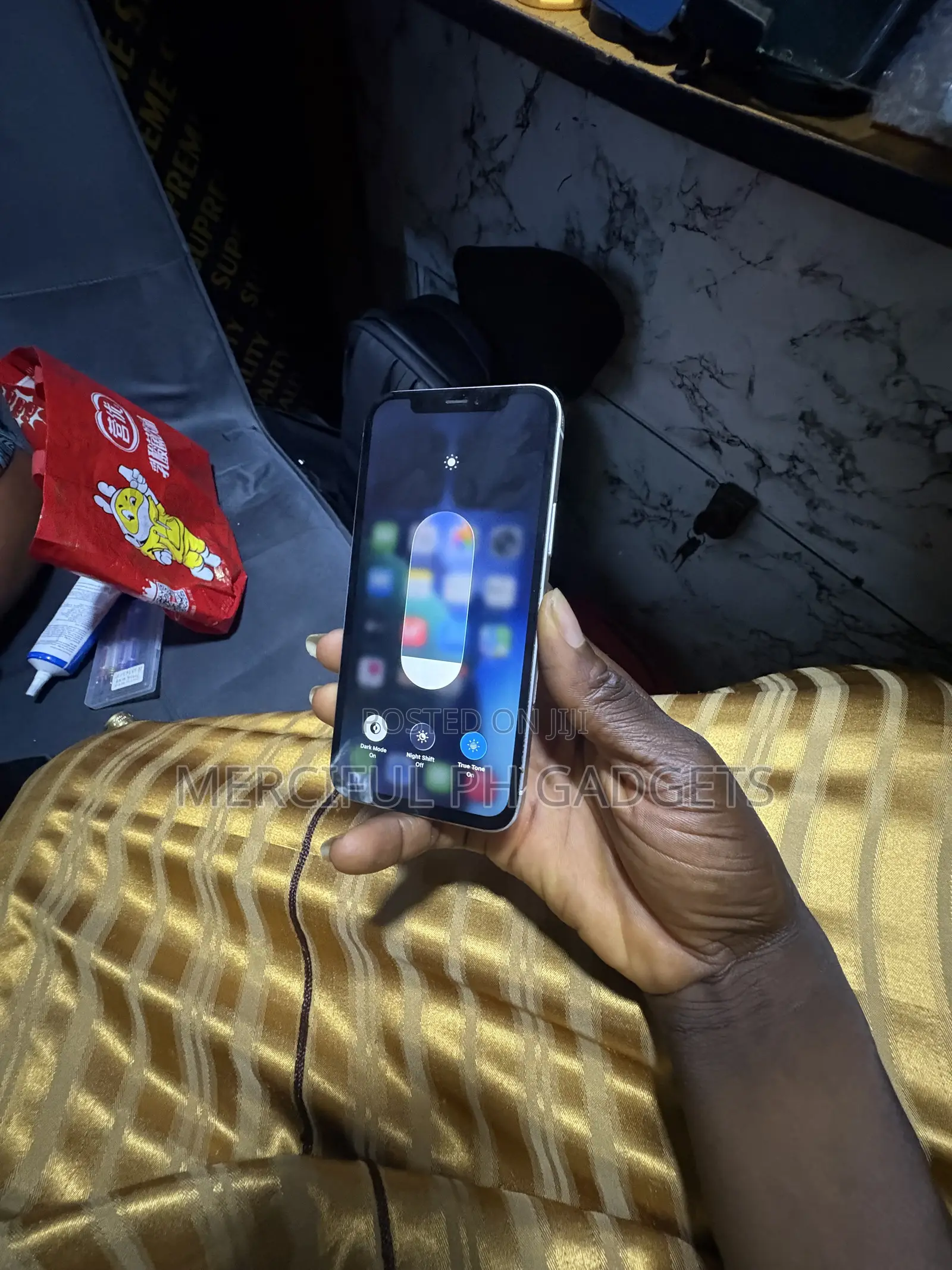 Apple iPhone 12 64 GB White