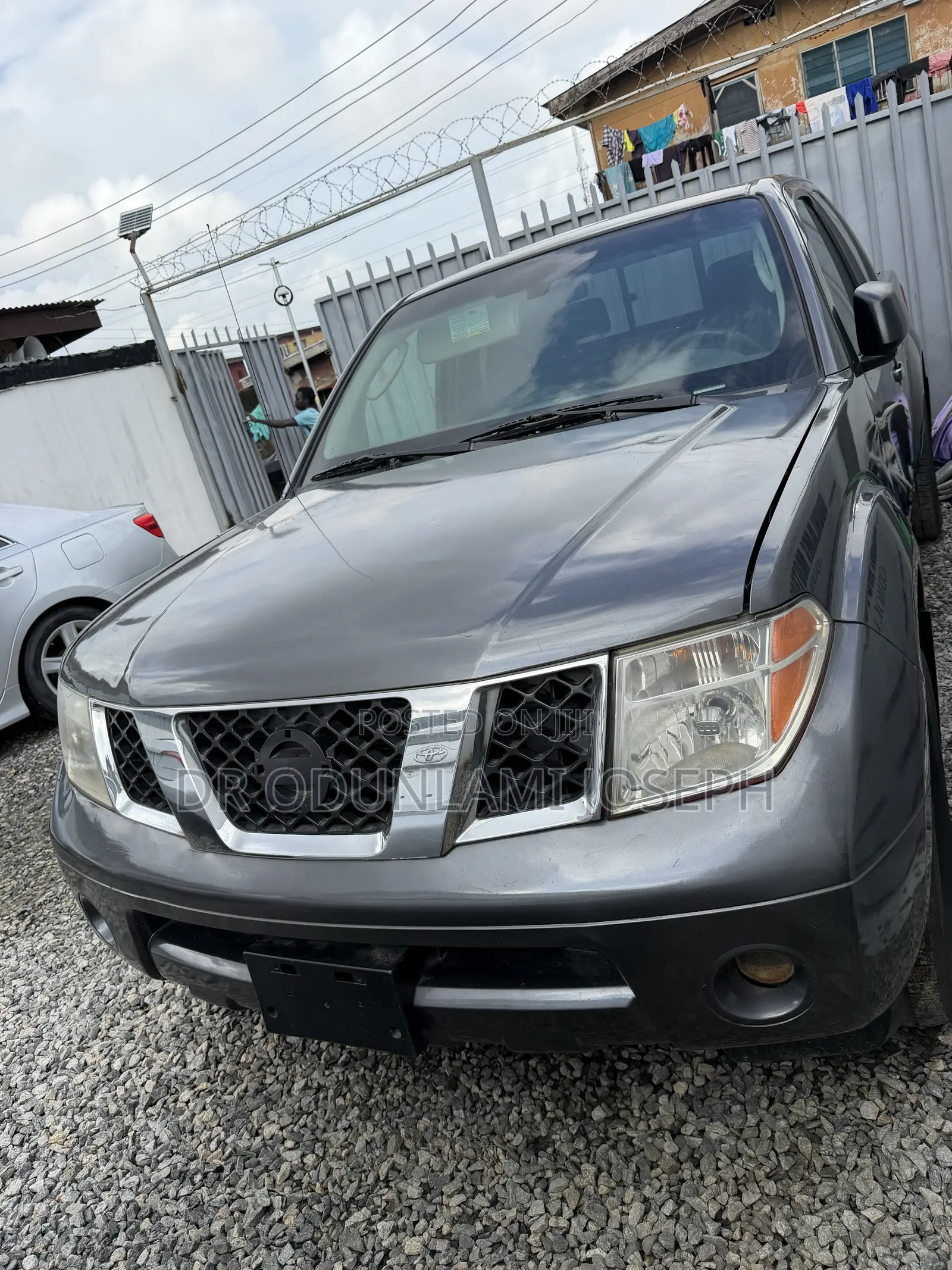 Nissan Frontier 2008 Gray