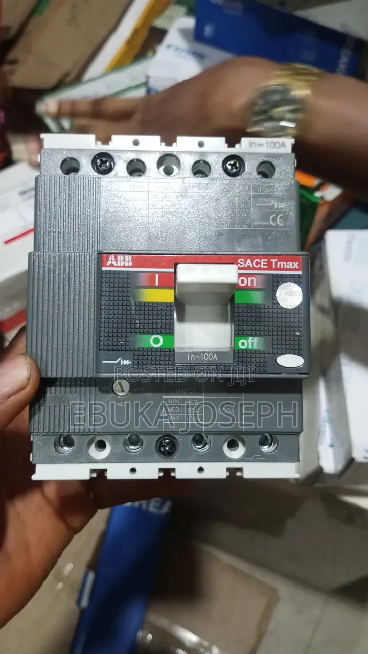 McCb Breaker Abb 4pole Available in Any Size
