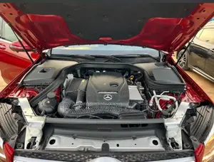 Mercedes-Benz GLC-Class 2018 Red