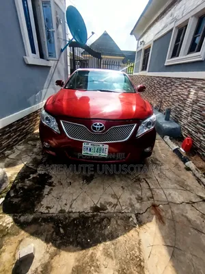 Toyota Camry 2010 Red