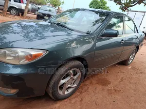 Toyota Camry 2005