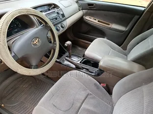 Toyota Camry 2005