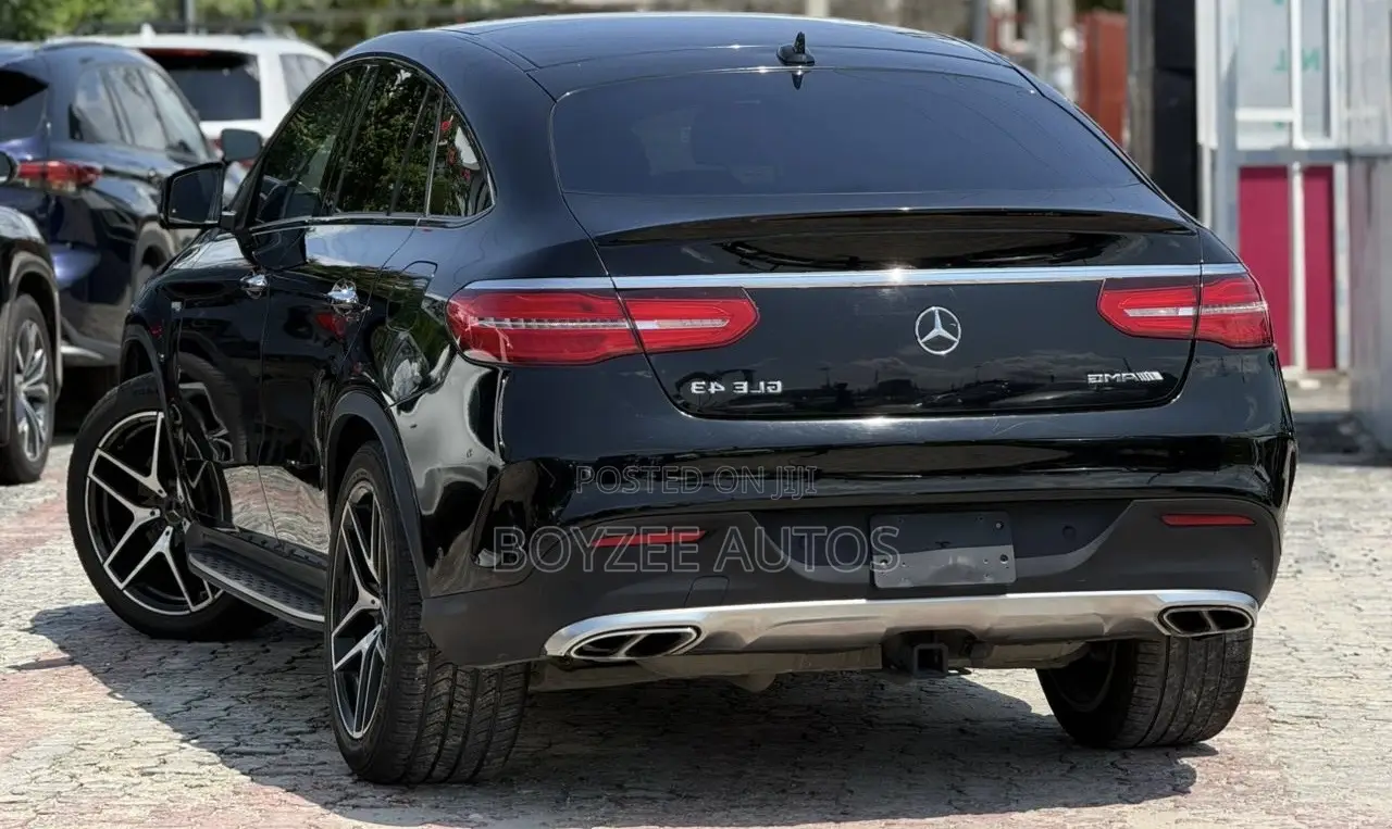 Mercedes-Benz GLE-Class 2017 Black