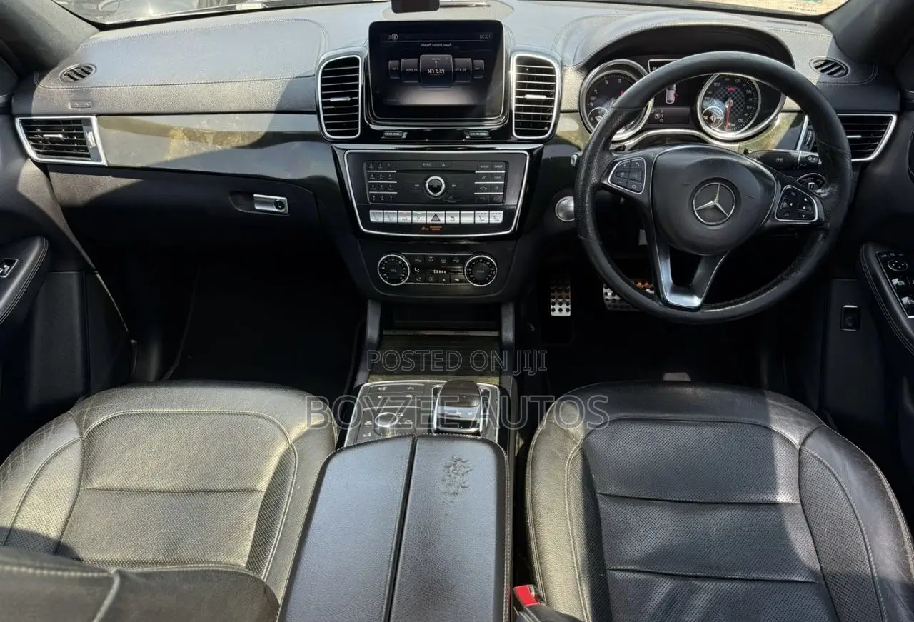 Mercedes-Benz GLE-Class 2017 Black