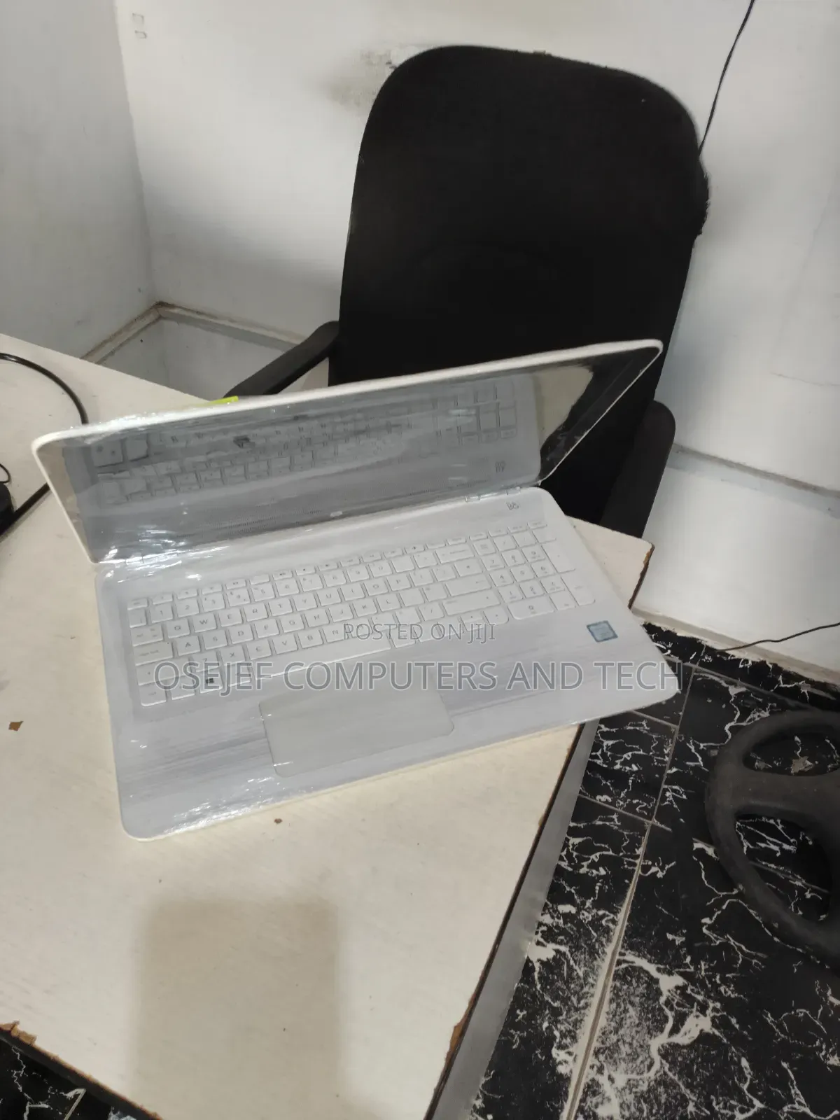 Laptop HP Pavilion 15 8GB Intel Core i5 HDD 1T