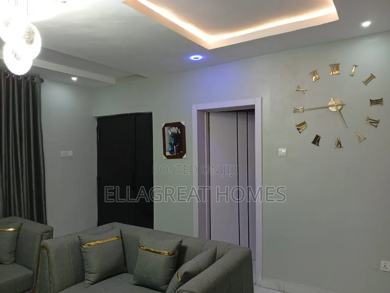 Service Apartment