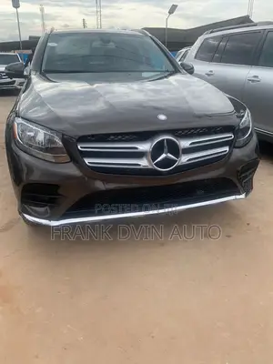 Mercedes-Benz GLC-Class 2018 Brown