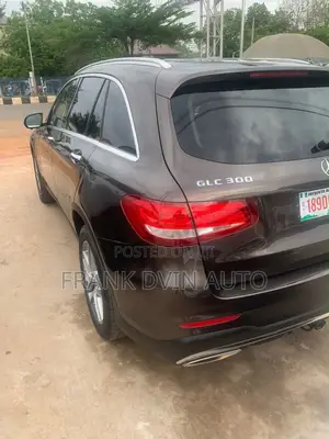Mercedes-Benz GLC-Class 2018 Brown