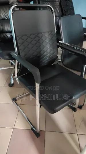 Premium Conference Room Chair – Leather Boardroom Sled Base Chair