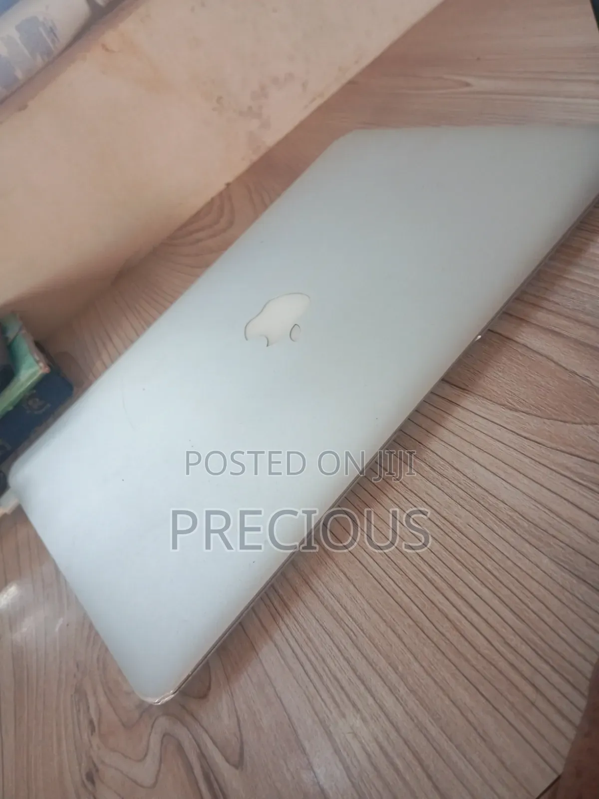 Laptop Apple MacBook 2015 4GB Intel Core i5 SSD 128GB