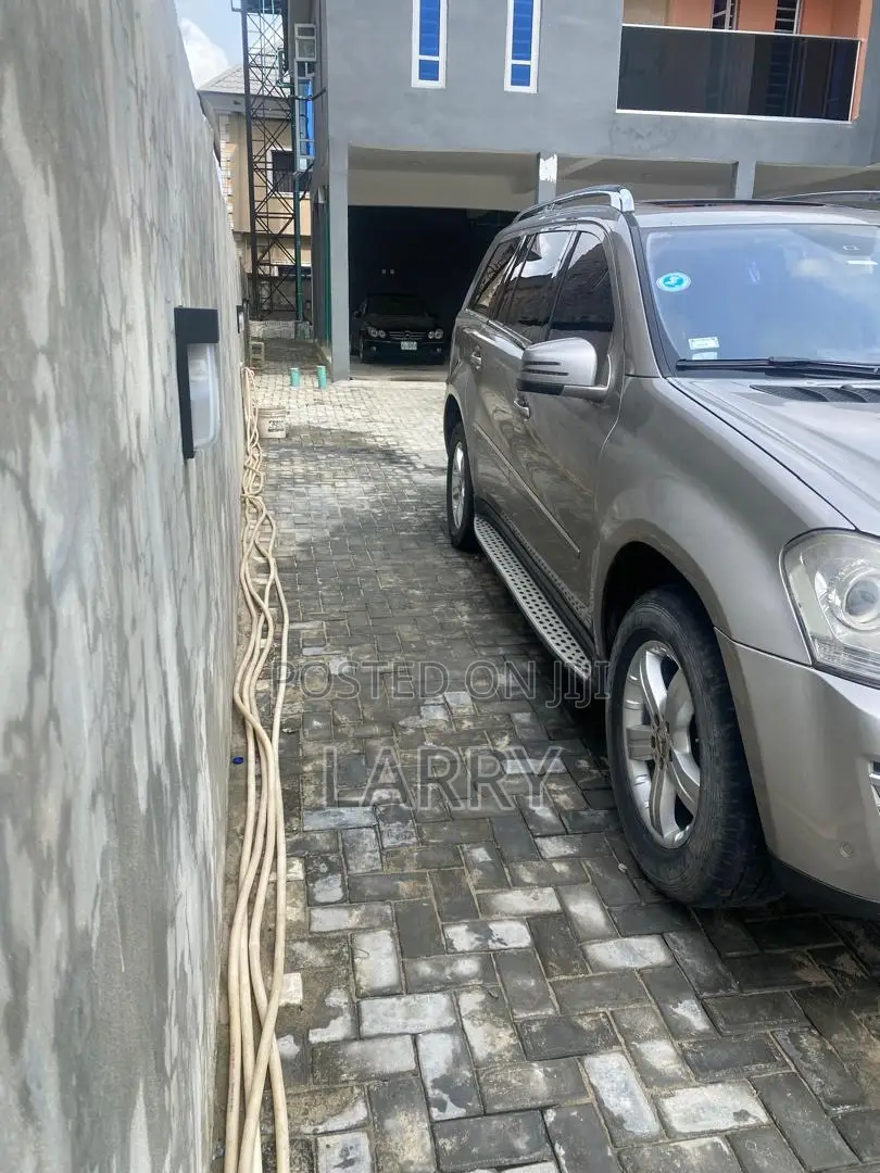 Mercedes-Benz GL-Class 2007 Silver