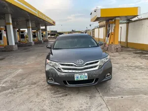 Toyota Venza 2011 Gray