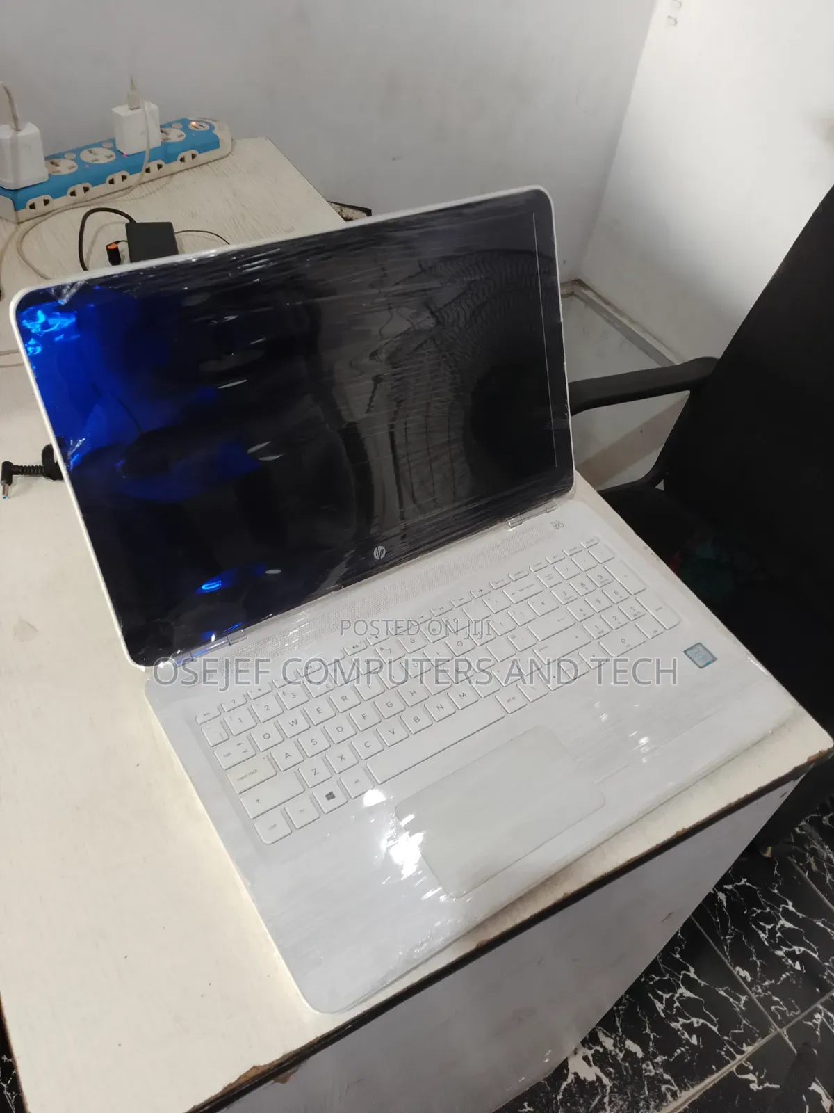 Laptop HP Pavilion 15 8GB Intel Core i5 HDD 1T