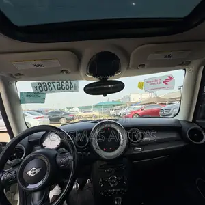 Mini Cooper 2012 White