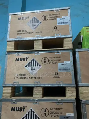 7.6 KWH Must Lithium Batteries