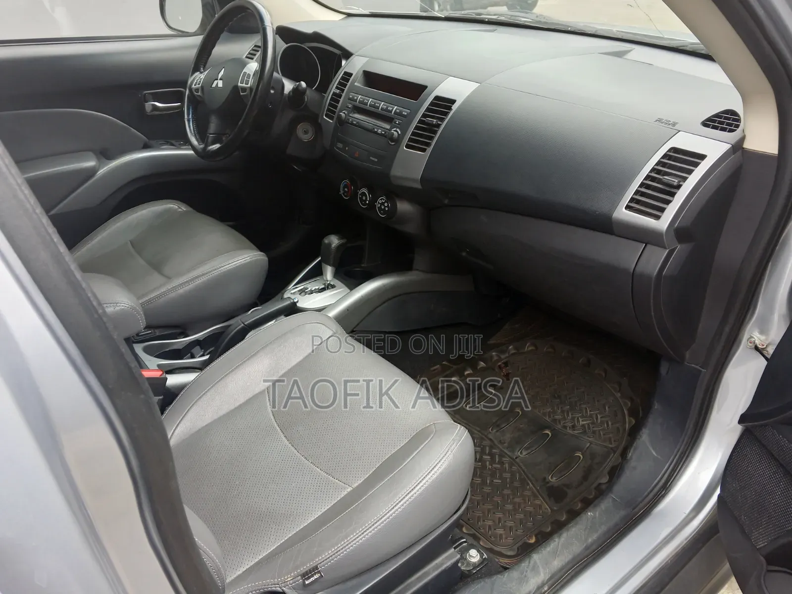 Mitsubishi Outlander 2013 Silver