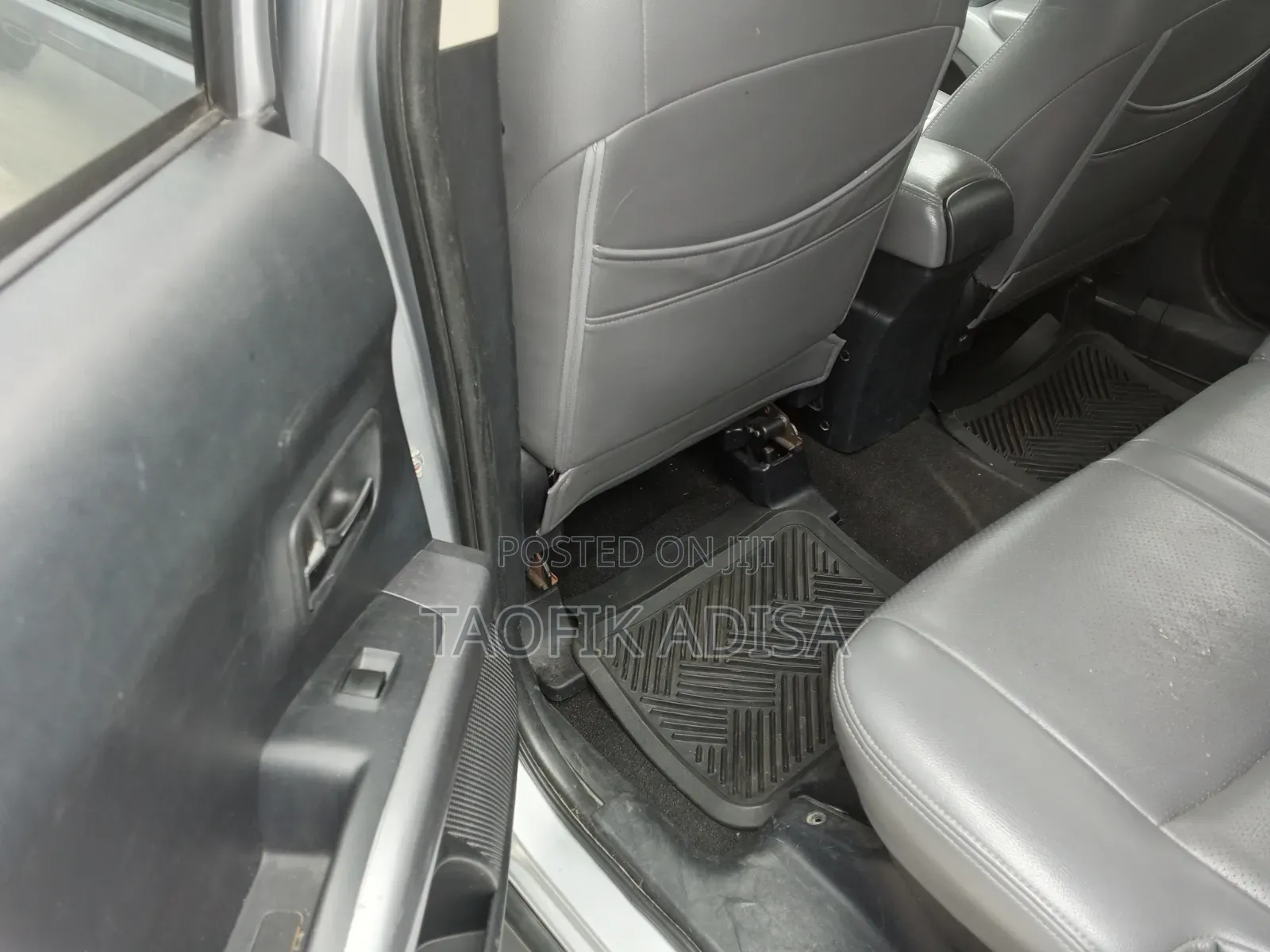Mitsubishi Outlander 2013 Silver