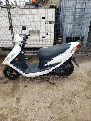 SYM Symnh 2025 White