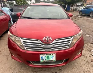 Toyota Venza 2010 Red