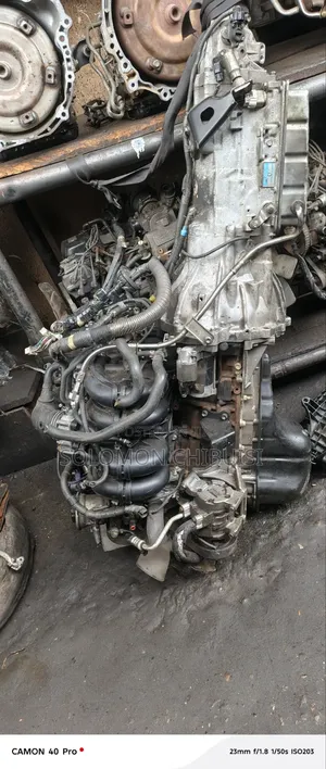 Toyota Hilux 2.7 Engine 2tr