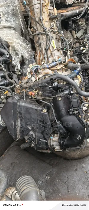 V6 Engine 1gr Toyota 4-Runner Upper Oil Filter.