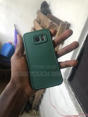 Samsung Galaxy J7 32 GB Gold