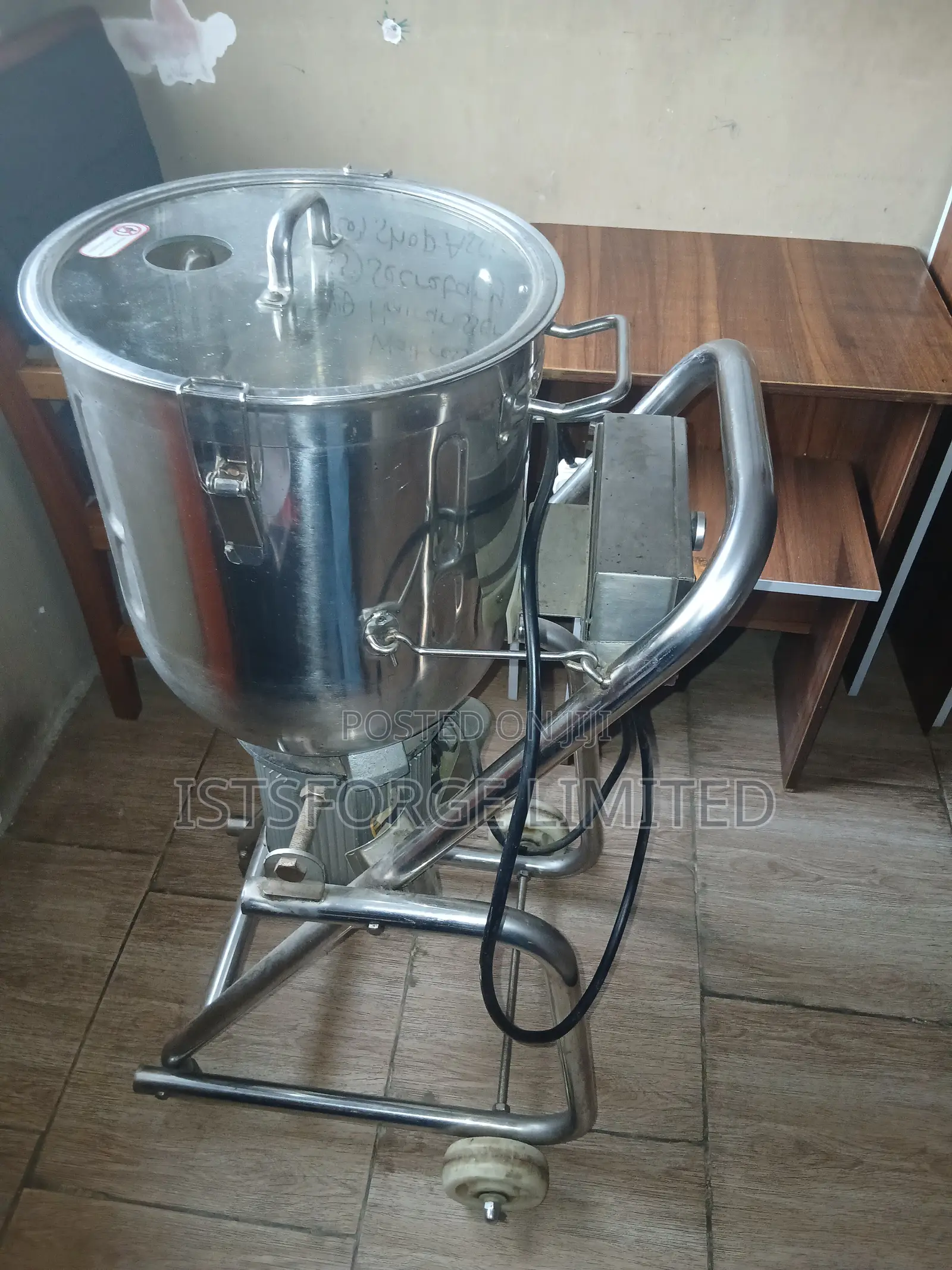 Industrial Blender