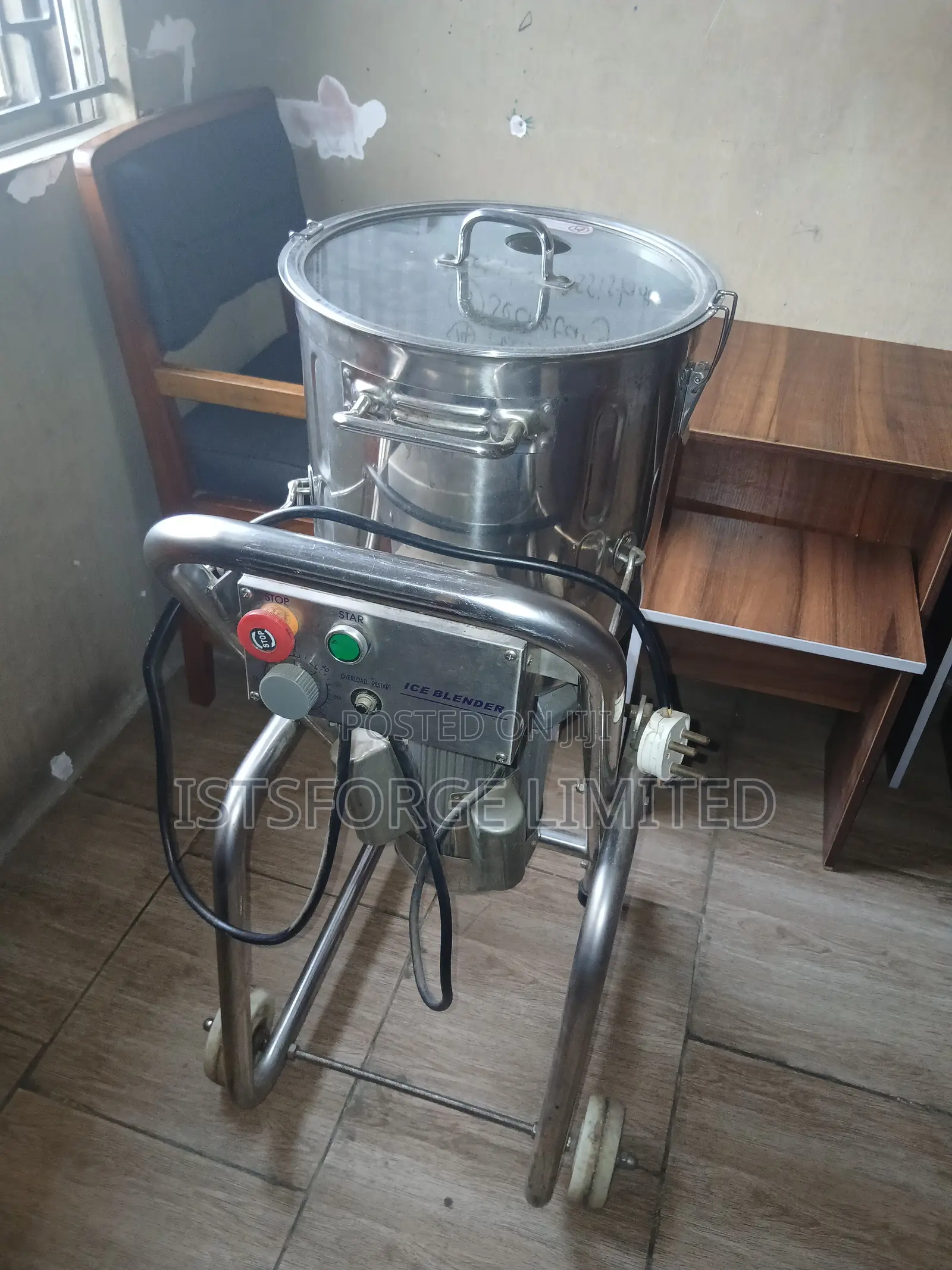 Industrial Blender