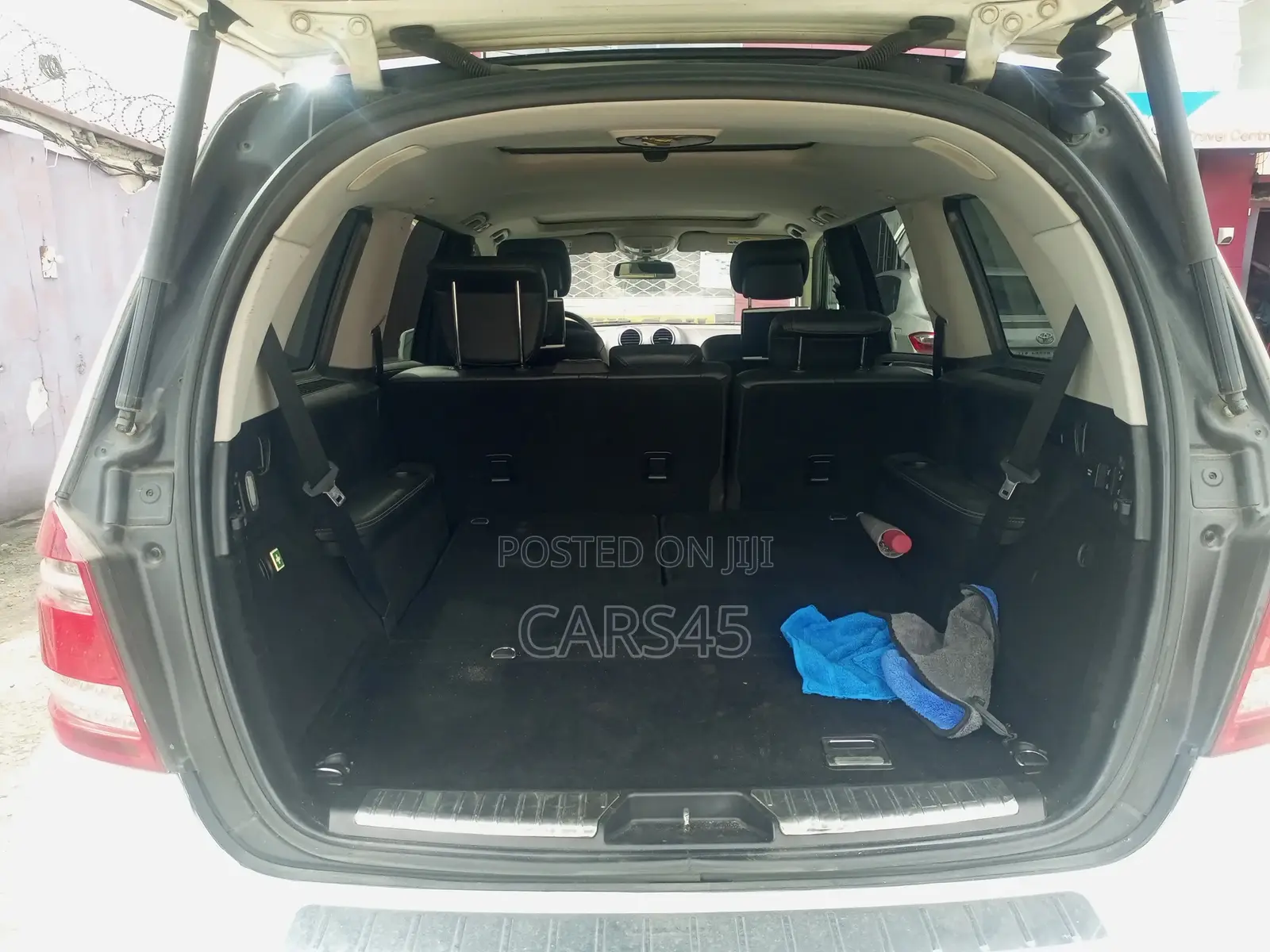 Mercedes-Benz GL-Class 2011 White