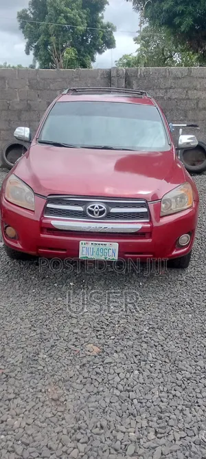 Toyota RAV4 2008 Red