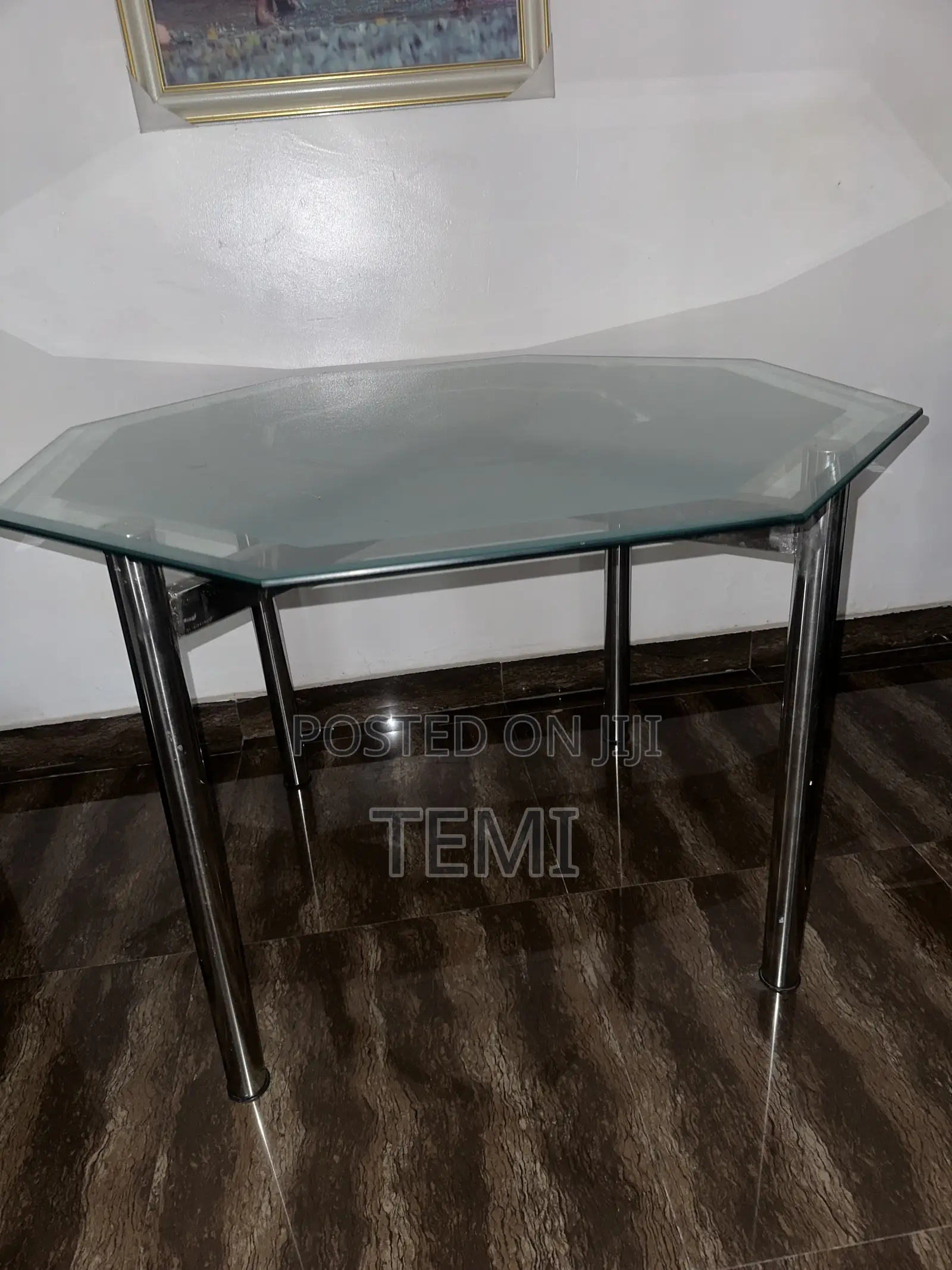 Dinning Table