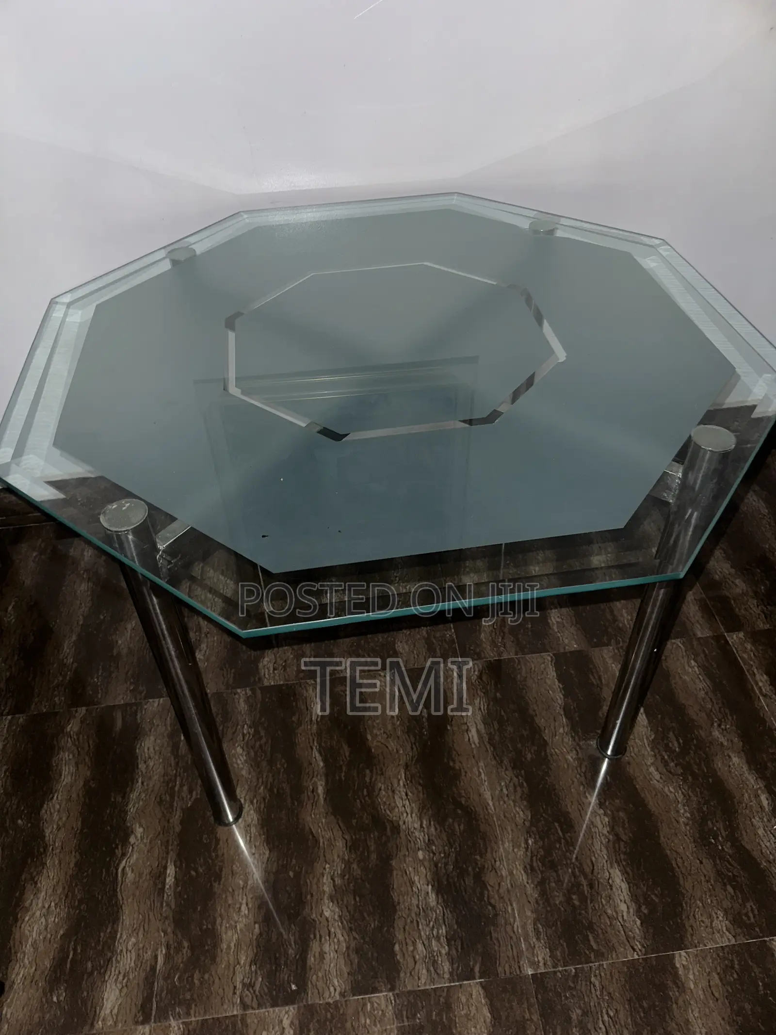 Dinning Table